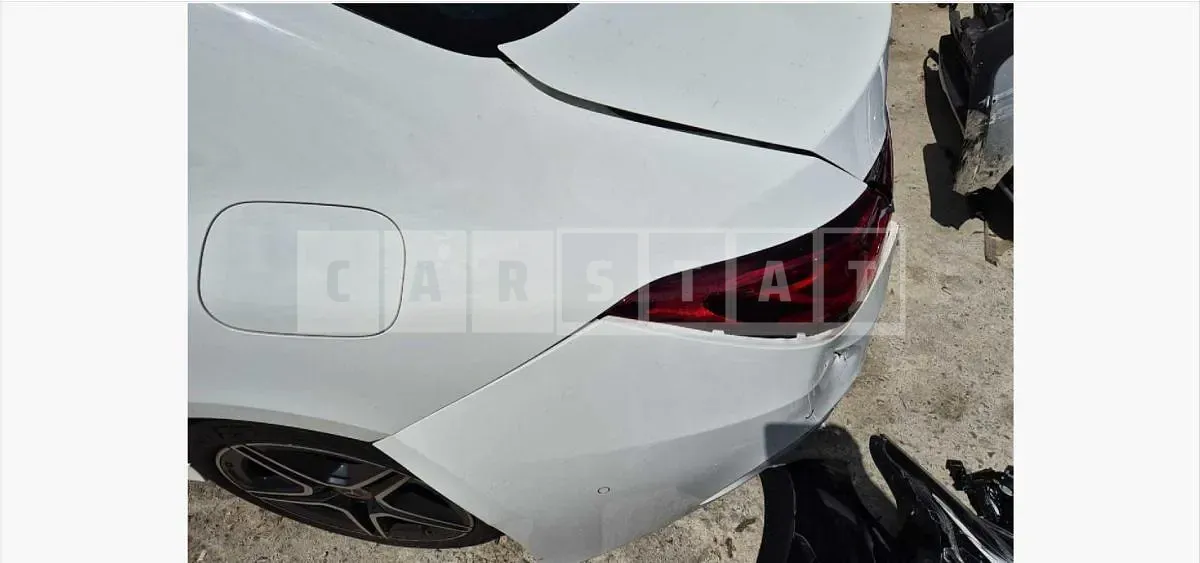 Photo 2 of 17: 2020 Mercedes-Benz CLA250 4Matic — Korean insurance auction