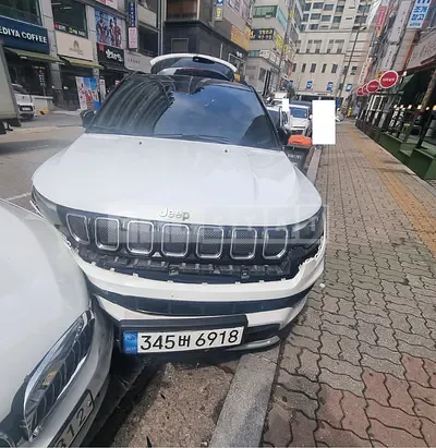 Photo 1 of 10: 2022 Jeep Straw Compass 2.4 — Korean insurance auction