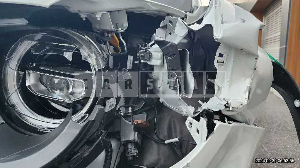 Photo 2 of 21: 2023 Jeep Zip Renegade 1.3 FWD — Korean insurance auction