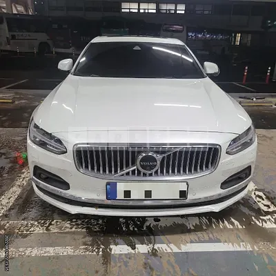 Photo 1 of 5: 2021 Volvo Chimvolvo S90B6 AWD, VIN LVYPT062CMP231865 — Korean insurance auction