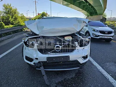2020 Volvo Volvo XC40 B4 AWD