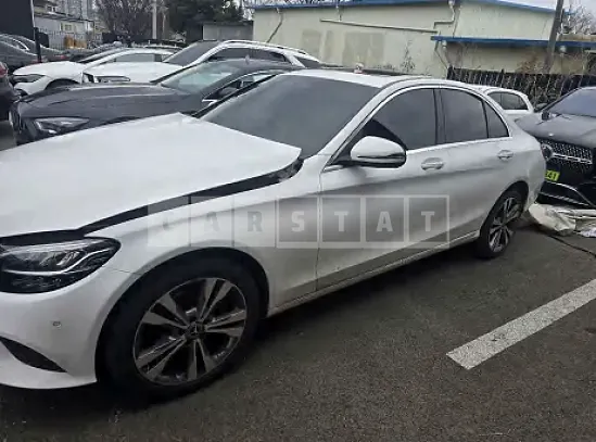 Photo 2 of 16: 2020 Mercedes-Benz C220d 4Matic — Korean insurance auction