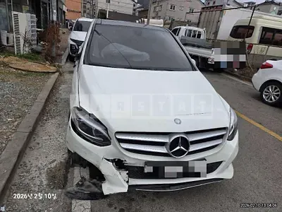 Photo 1 of 8: 2016 Mercedes-Benz B200 d — Korean insurance auction