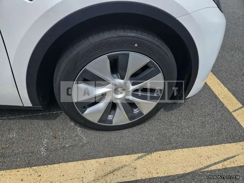 Photo 2 of 42: 2024 Tesla Model Y RWD — Korean insurance auction