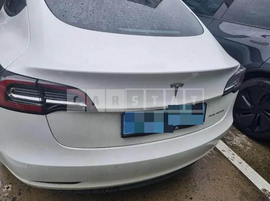 Photo 2 of 10: 2022 Tesla Model 3 Long Range — Korean insurance auction