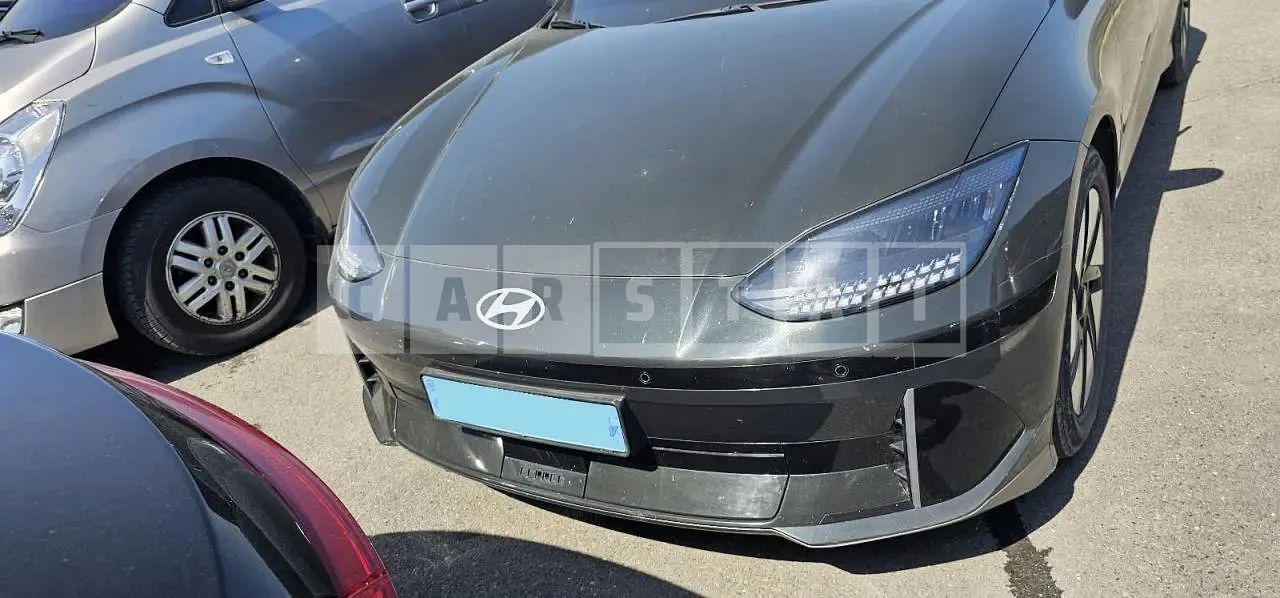 Photo 2 of 30: 2023 Hyundai IONIQ 6, VIN KMHM241AFPA016178 — Korean insurance auction