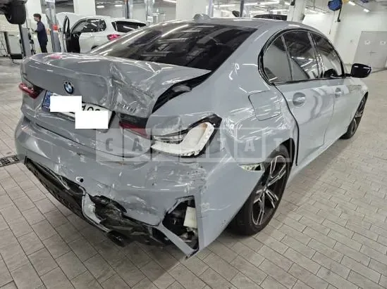 Photo 2 of 23: 2024 BMW 320d xDrive — Korean insurance auction