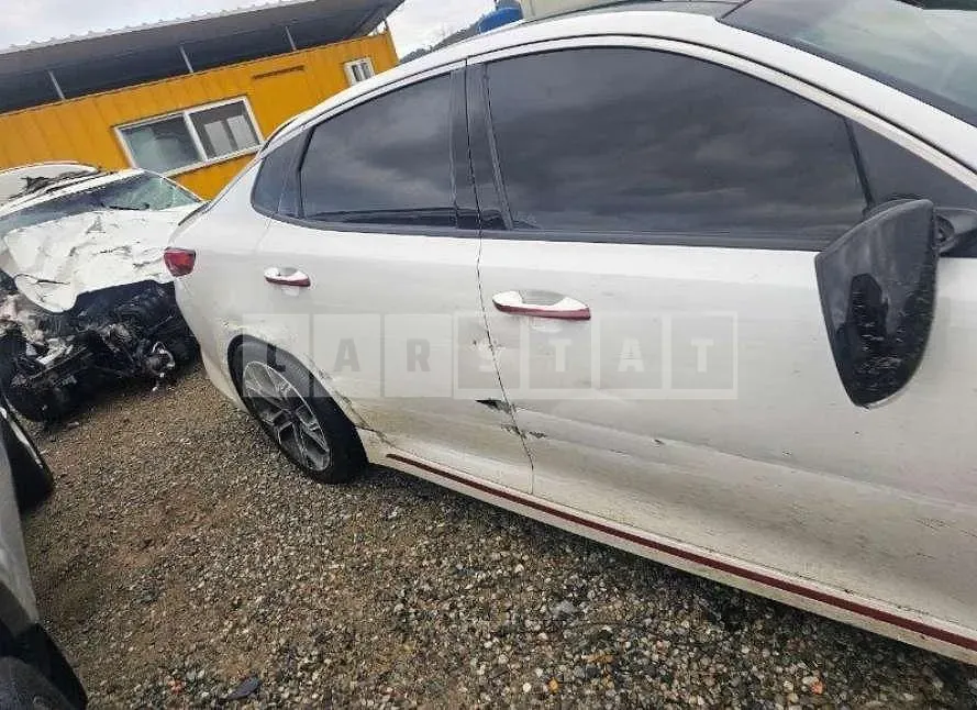 Photo 2 of 8: 2017 Kia K5 2.0(LPG) — Korean insurance auction