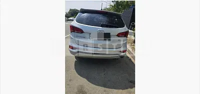Photo 1 of 28: 2016 Hyundai Santa Fe DM, VIN KMHSU81UBHU706095 — Korean insurance auction