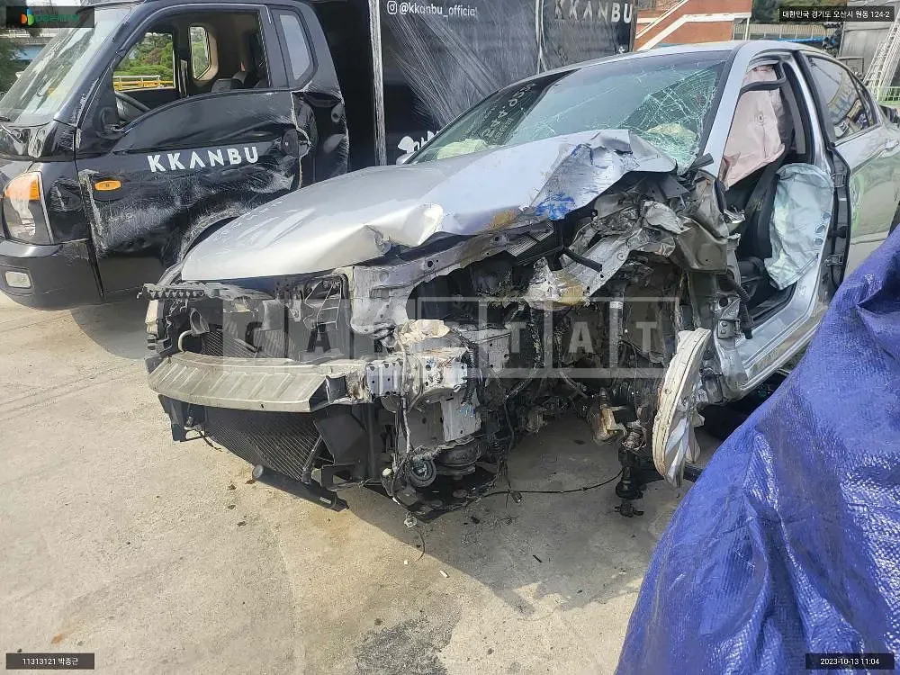 Photo 2 of 17: 2015 Honda Accord 2.4, VIN 1HGCR2680FA510923 — Korean insurance auction
