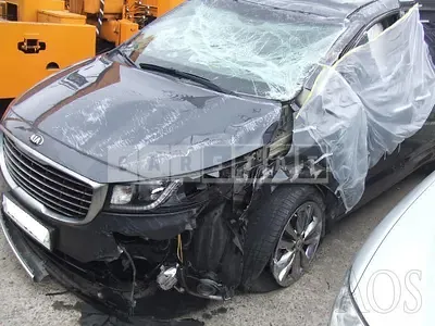 Photo 1 of 8: 2016 Kia Carnival, VIN KNAMC81ABHS295112 — Korean insurance auction
