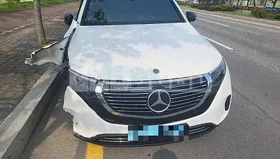 2020 Mercedes-Benz EQC 400 4MATIC