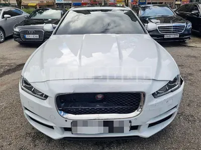 Photo 1 of 48: 2018 Jaguar XE 20d, VIN SAJAB4BN2JCP33814 — Korean insurance auction