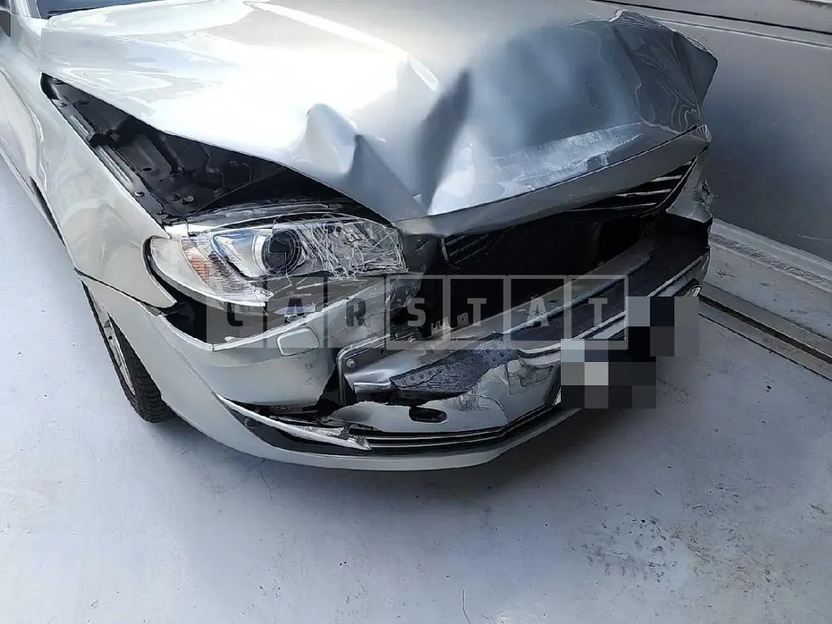 Photo 2 of 16: 2015 Volvo S80D2, VIN YV1AS84BBF1192942 — Korean insurance auction