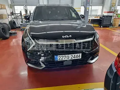 Photo 1 of 7: 2022 Kia Sportage, VIN KNAPV81BHNK013882 — Korean insurance auction