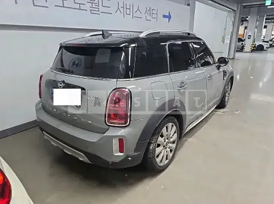 Photo 2 of 13: 2021 MINI Cooper D Countryman ALL4 — Korean insurance auction