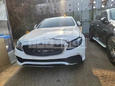 Photo 1 of 22: 2016 Mercedes-Benz E220 d, VIN WDDZF0EB9HA095444 — Korean insurance auction