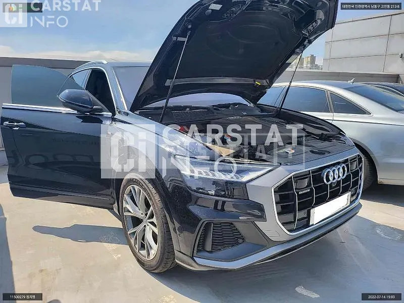 Photo 2 of 10: 2020 Audi Q8 50 TDI quattro, VIN WAUZZZF10LD013679 — Korean insurance auction