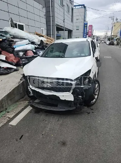 Photo 1 of 15: 2015 Kia Sorento, VIN KNAPH81ABFA075419 — Korean insurance auction