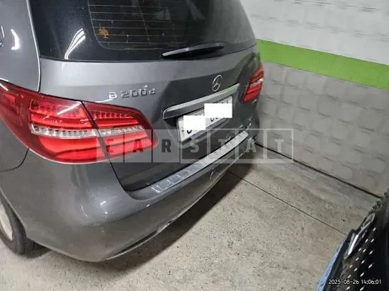 Photo 2 of 12: 2017 Mercedes-Benz B200 d — Korean insurance auction