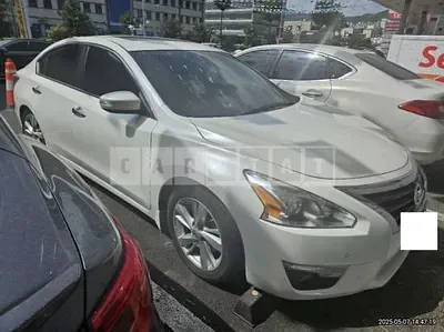 Photo 1 of 17: 2015 Nissan Altima 2.5 — Korean insurance auction