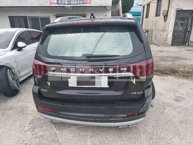Photo 2 of 16: 2020 Kia Mojave 3.0 4WD, VIN KNAKN814DLA203123 — Korean insurance auction