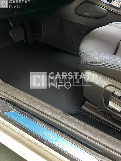 Photo 2 of 2: 2015 BMW Calm 118d — Korean insurance auction
