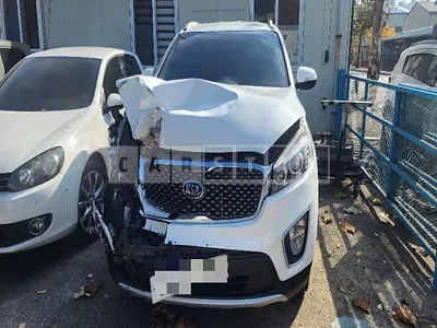 Photo 1 of 26: 2016 Kia Sorento 2.0 — Korean insurance auction