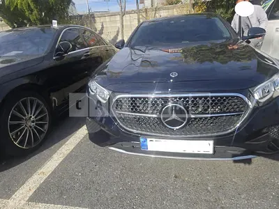 Photo 1 of 45: 2024 Mercedes-Benz E200, VIN W1KLF5AB5RA049653 — Korean insurance auction