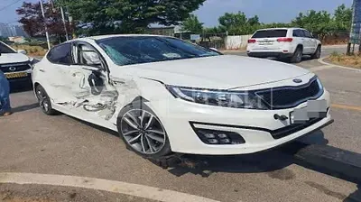 Photo 1 of 25: 2014 Kia K5 2.0 — Korean insurance auction
