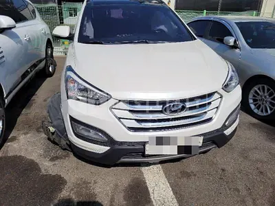 Photo 1 of 14: 2015 Hyundai Santa Fe 2.0, VIN KMHSW81UBFU492943 — Korean insurance auction