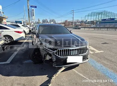 Photo 1 of 28: 2020 Kia K7 — Korean insurance auction