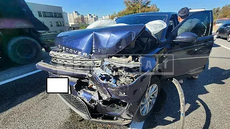 Photo 2 of 15: 2019 Land Rover Discovery Sports TD4 150PS, VIN SALCA2BN3KH812646 — Korean insurance auction
