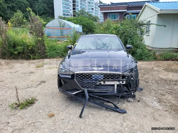 Photo 2 of 22: 2019 Genesis G70 3.3T — Korean insurance auction