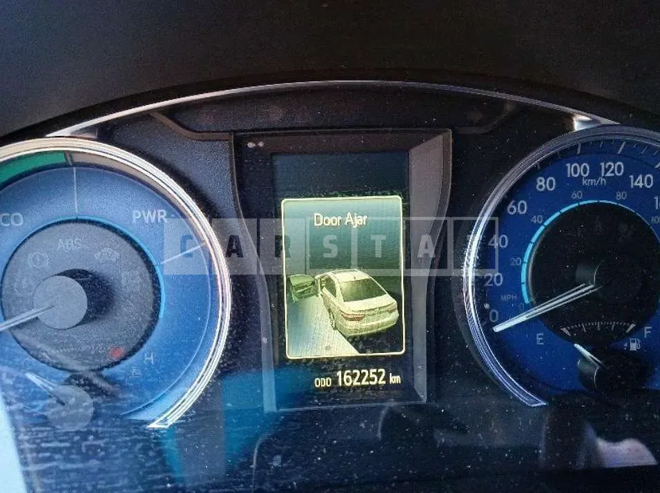 Photo 2 of 14: 2015 Toyota Camry Hybrid, VIN 4T1BD1FK8FU170017 — Korean insurance auction