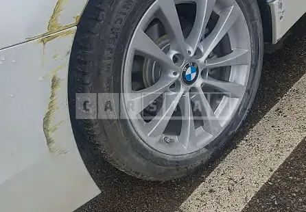 Photo 2 of 9: 2018 BMW 320d, VIN WBA8C5100JA073836 — Korean insurance auction