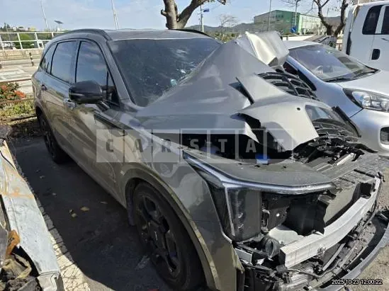 Photo 2 of 6: 2025 Kia Sorento — Korean insurance auction