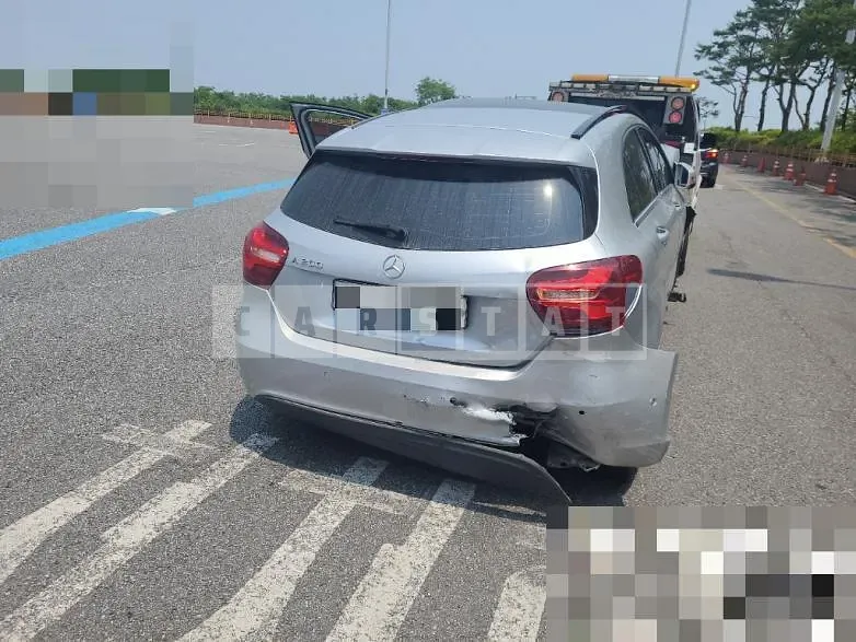 Photo 2 of 16: 2016 Mercedes-Benz A200 — Korean insurance auction