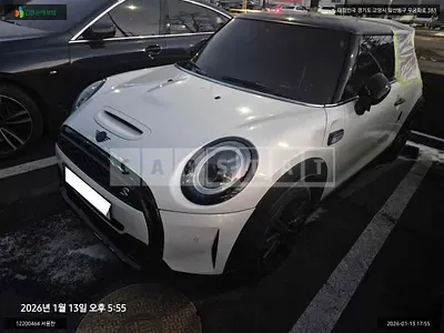 2024 MINI MINI COOPER S