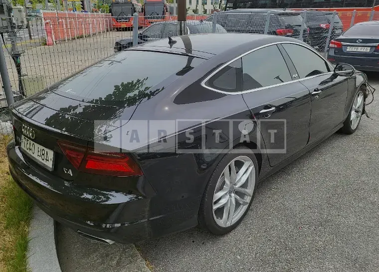 Photo 2 of 9: 2016 Audi A7 40 TFSI quattro, VIN WAUZZZ4G7GN068475 — Korean insurance auction