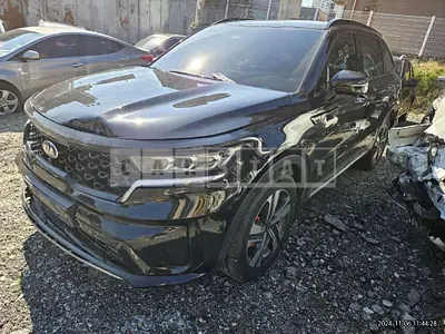 Photo 1 of 26: 2021 Kia Sorento — Korean insurance auction