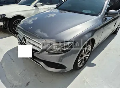Photo 1 of 6: 2020 Mercedes-Benz E220d — Korean insurance auction