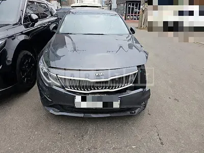 Photo 1 of 33: 2019 Kia K5 1.6 — Korean insurance auction