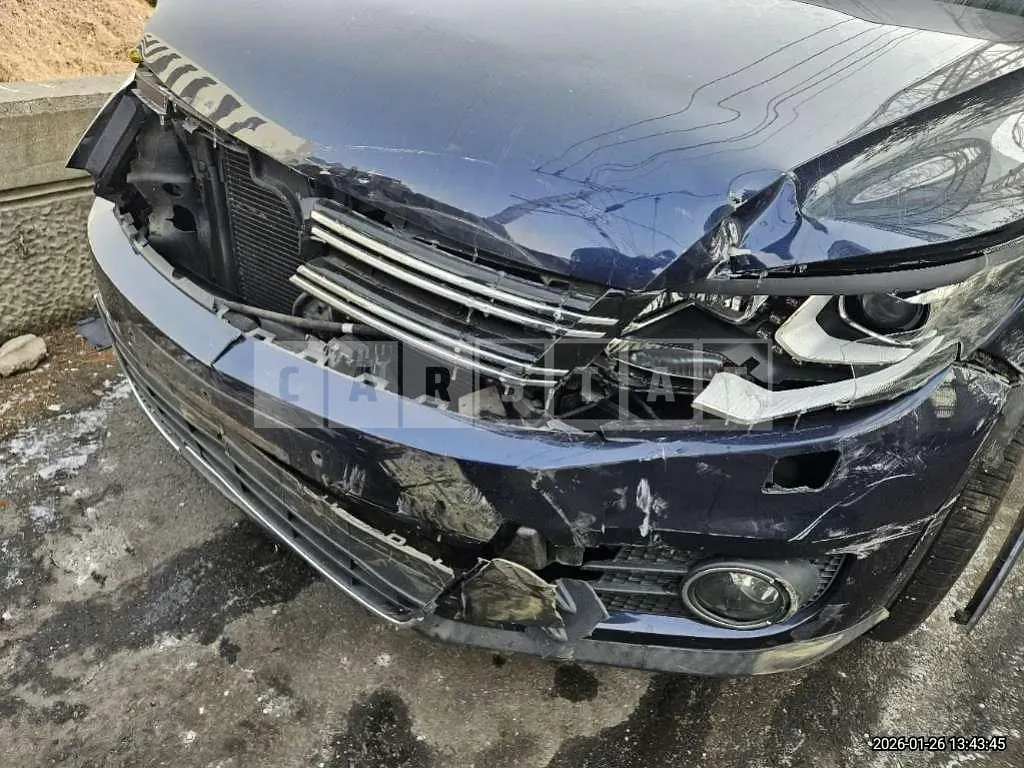 Photo 2 of 7: 2016 Volkswagen Tiguan 2.0 TDI BMT — Korean insurance auction