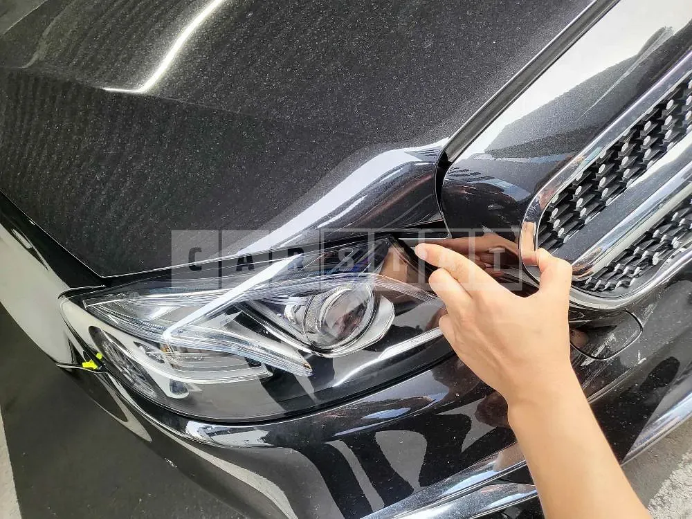Photo 2 of 8: 2017 Mercedes-Benz Auto Parts /E300 Headlamp Single Item, VIN WDDZF4JB4JA336460 — Korean insurance auction