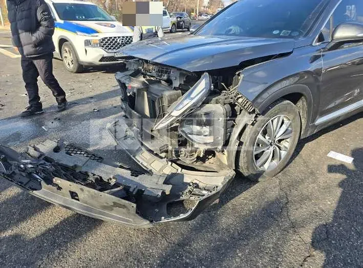 Photo 2 of 14: 2019 Hyundai Santa Fe TM Gasoline, VIN KMHS2B1ABLU265538 — Korean insurance auction