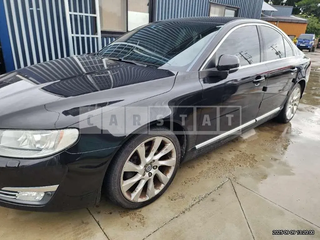 Photo 2 of 34: 2015 Volvo S80D4 — Korean insurance auction