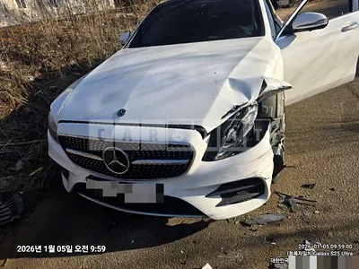 Photo 1 of 9: 2019 Mercedes-Benz E350 4Matic — Korean insurance auction