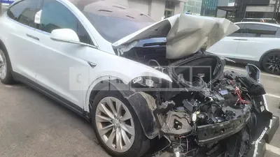 Photo 1 of 19: 2021 Tesla Model X, VIN 5YJXCBE22MF325123 — Korean insurance auction