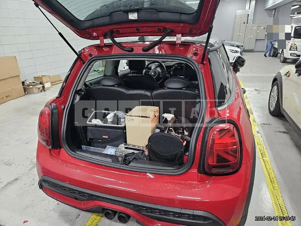 Photo 2 of 15: 2022 MINI Cooper S — Korean insurance auction